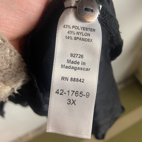 Catherines Size 3x Button Front Velvet Burnout Black Blouse Top Floral Sheer - Picture 9 of 9